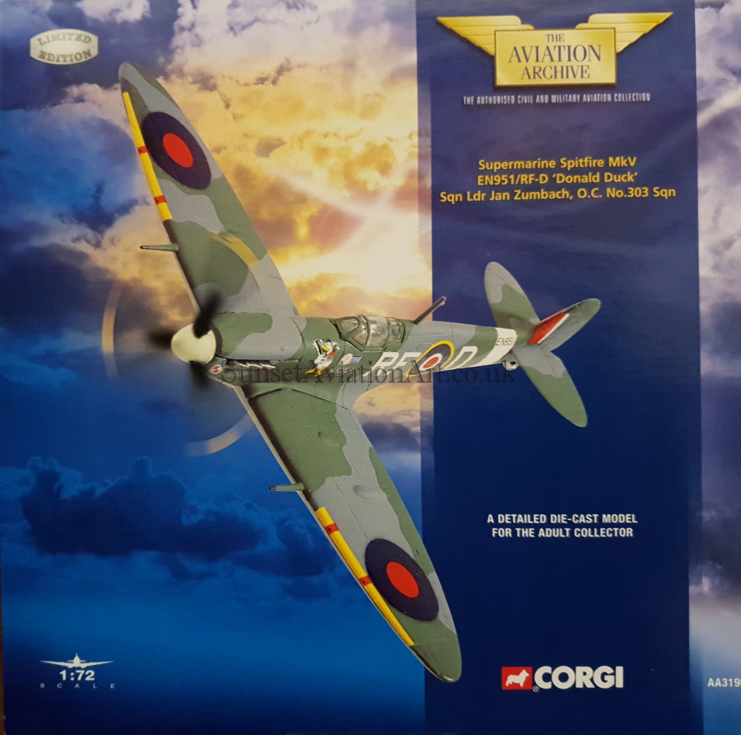 Corgi AA31903 Supermarine Spitfire Mk VEN951 Donald Duck